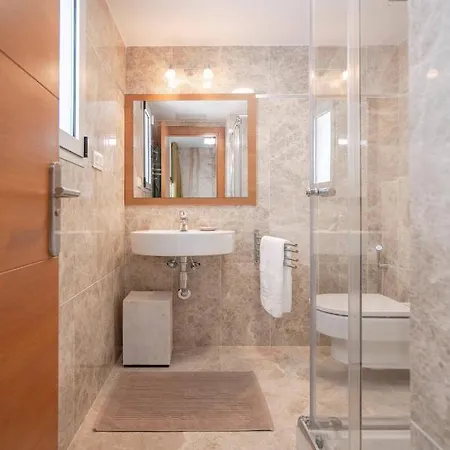 The Moss - Luxury In Near The Villa Corralejo