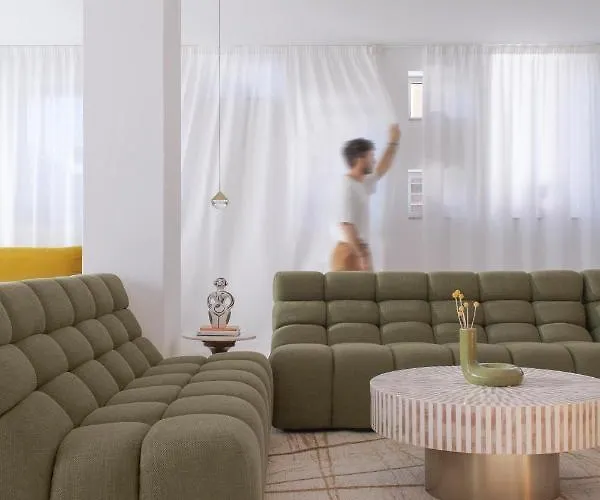 The Moss - Design In Prime Location - Walk To & וילה קורלחו